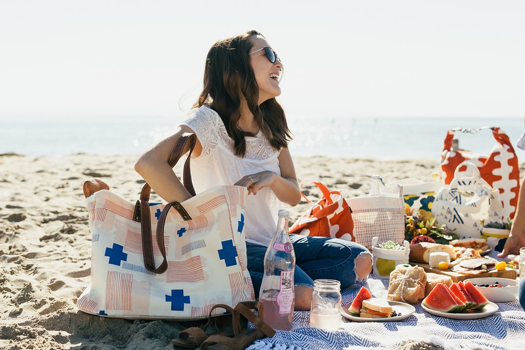 Essentials for Your Eco-Friendly Beach Day