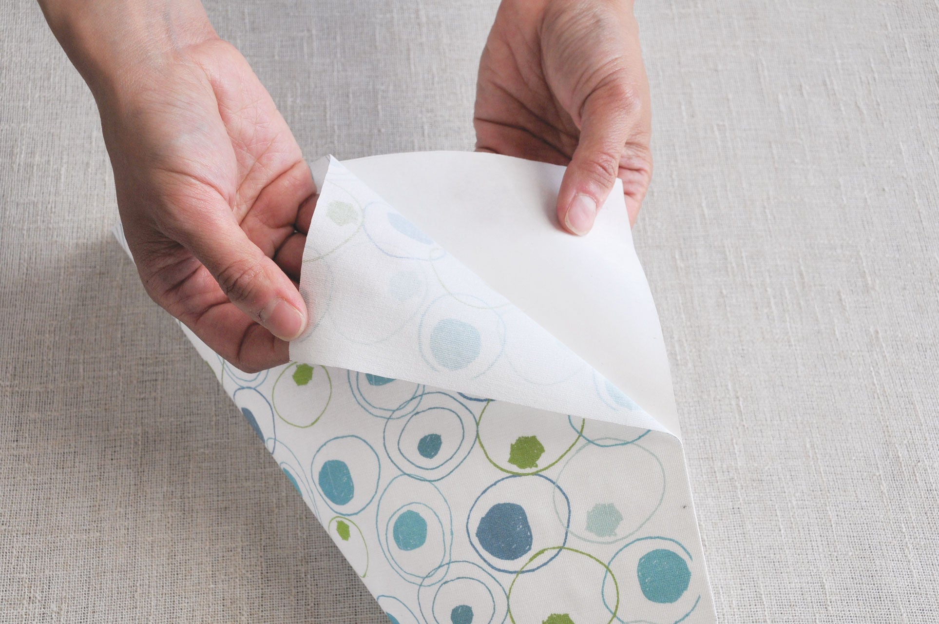 Creative Gift Presentation: Fabric Printing