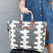 Essential Tote - Echo Charcoal