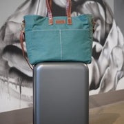 Essential Tote - Waxed Hunter Green