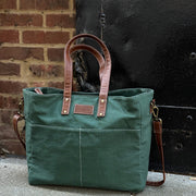Essential Tote - Waxed Hunter Green