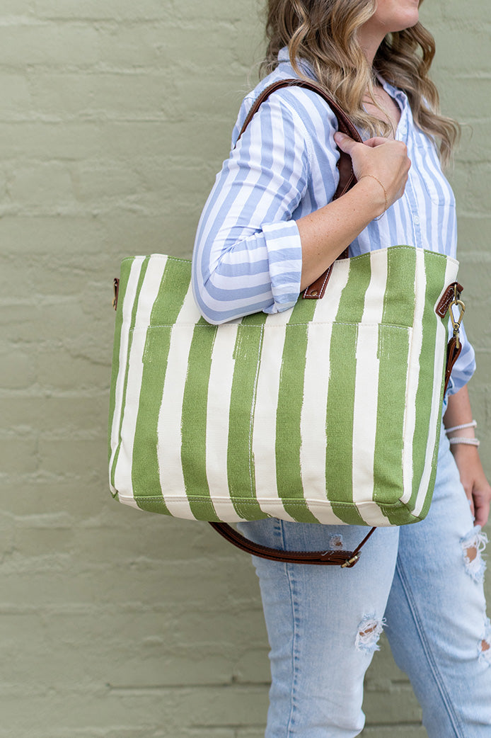 Essential Tote - Linea Olive