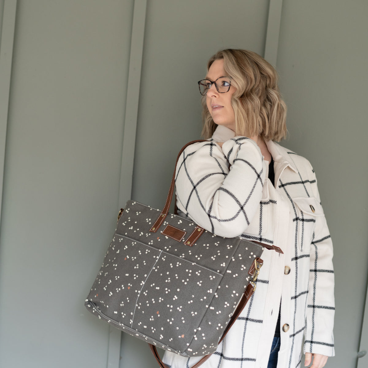 Essential Tote - Nochi