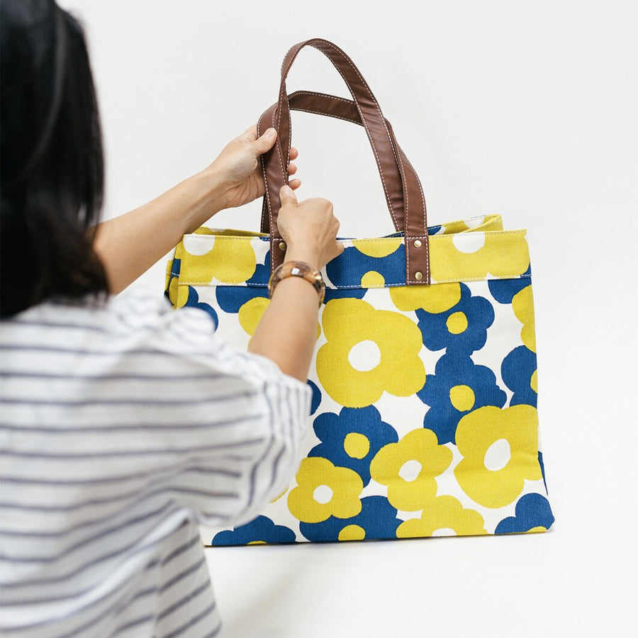 Small hana tote bag cheap