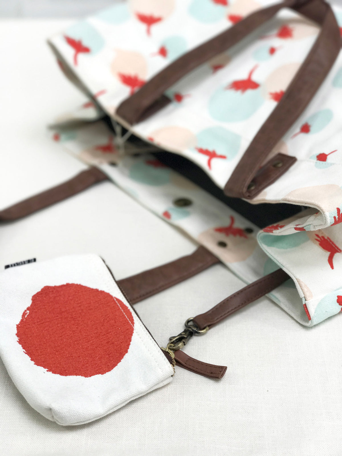 Carryall Tote - Tangerine Echo