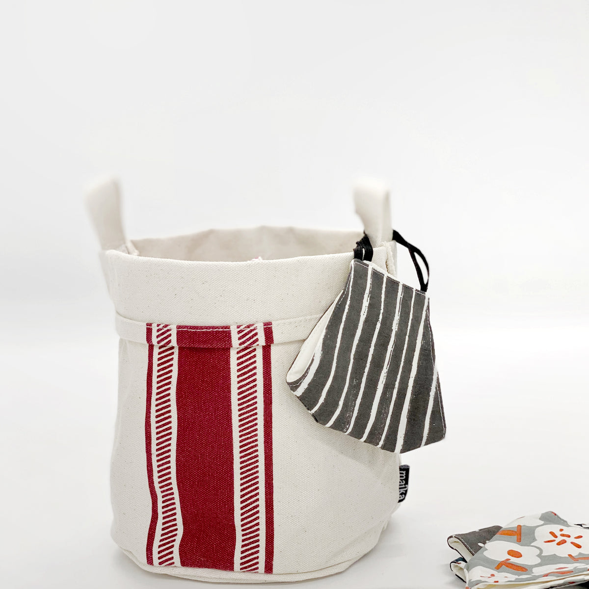 BUY 2 GIVE 1 Mask Set - Kyla